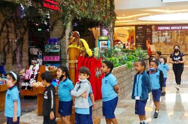School Tours at Rainforest Cafe UAE